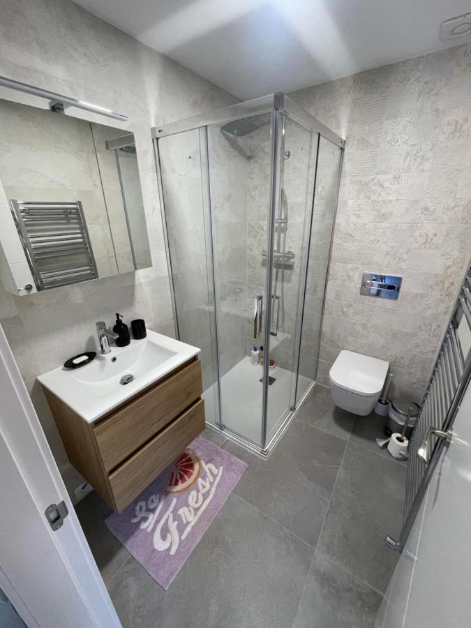 Apartamento Recien Reformado En Somo Junto Iglesia Exterior foto